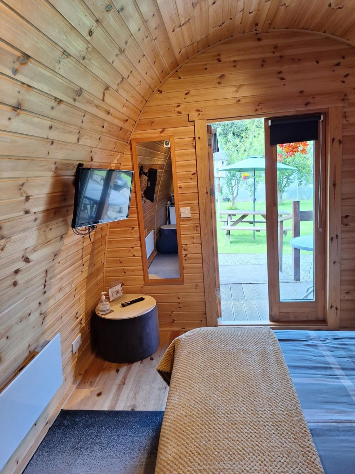 Log Cabin Kells  Buitenkant foto
